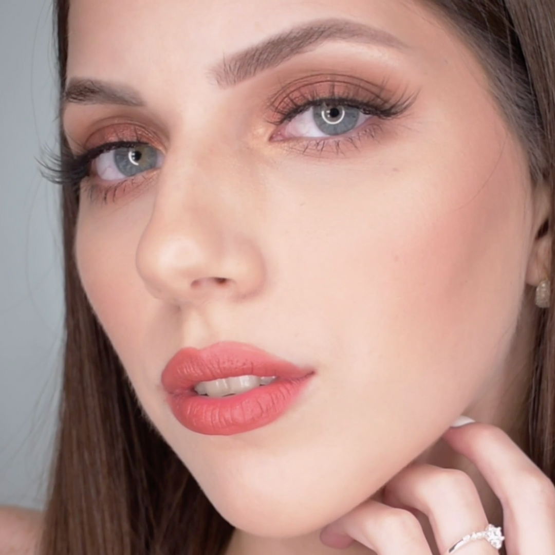 Photograph of TheBalm and the Beautiful Ep2 applied to another model's face
